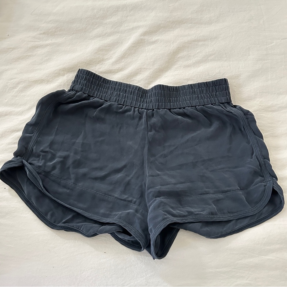 Silk shorts (XS) Kit and Ace